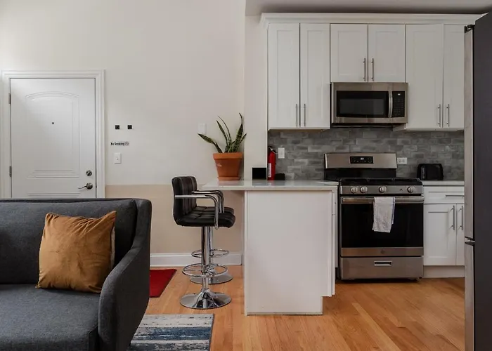 Apartment Flexhome East Village - Modern 2br - Quiet Street Chicago