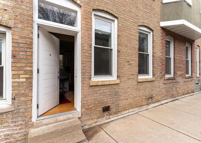 Apartment Flexhome East Village - Modern 2br - Quiet Street Chicago